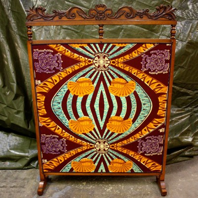 Wooden Frame Screen